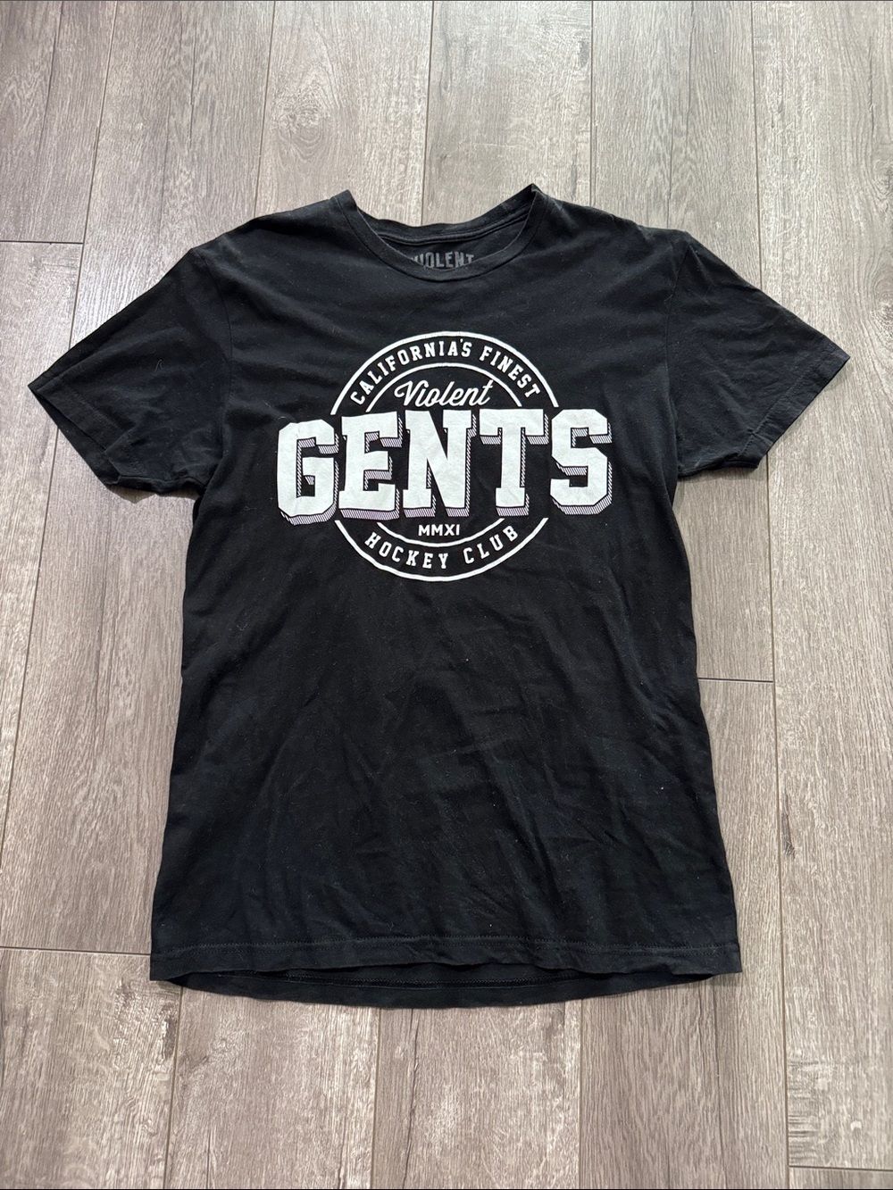 Violent gentlemen black tee M